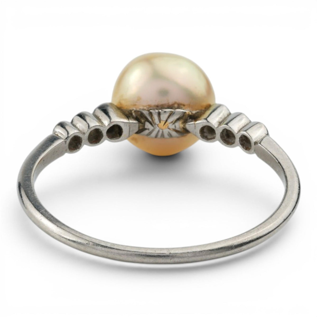 Edwardian Platinum Pearl Ring with Diamond