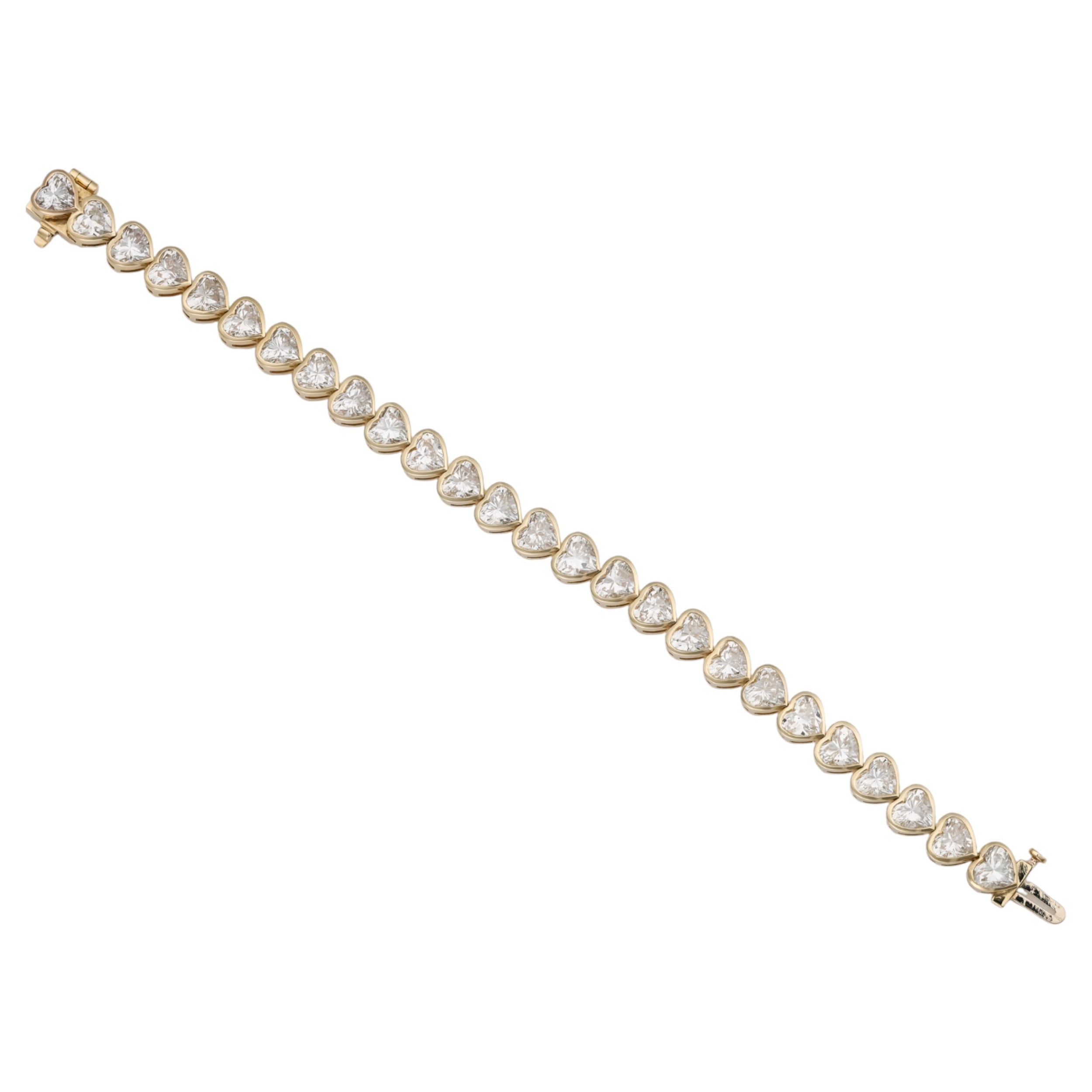 Heart Shape Bezel Lab Grown Diamond Bracelet