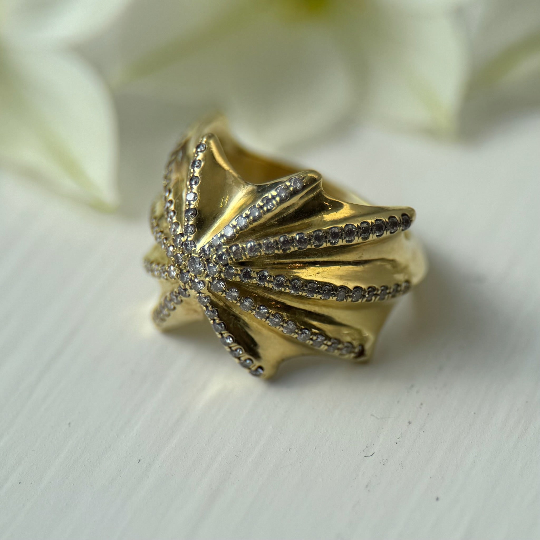 18K Modern Diamond Starburst Ring