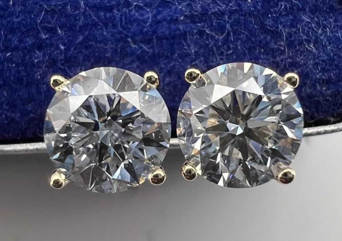 Yellow Gold Lab Grown Diamond Stud Earrings