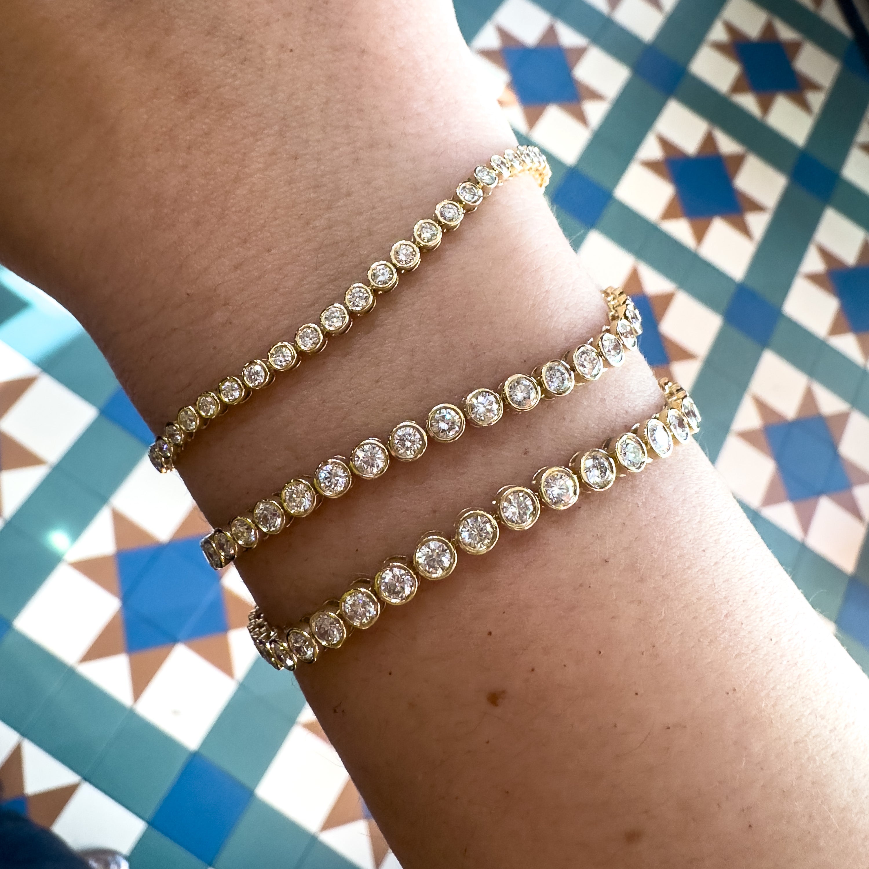 Round Bezel Lab Diamond Bracelet