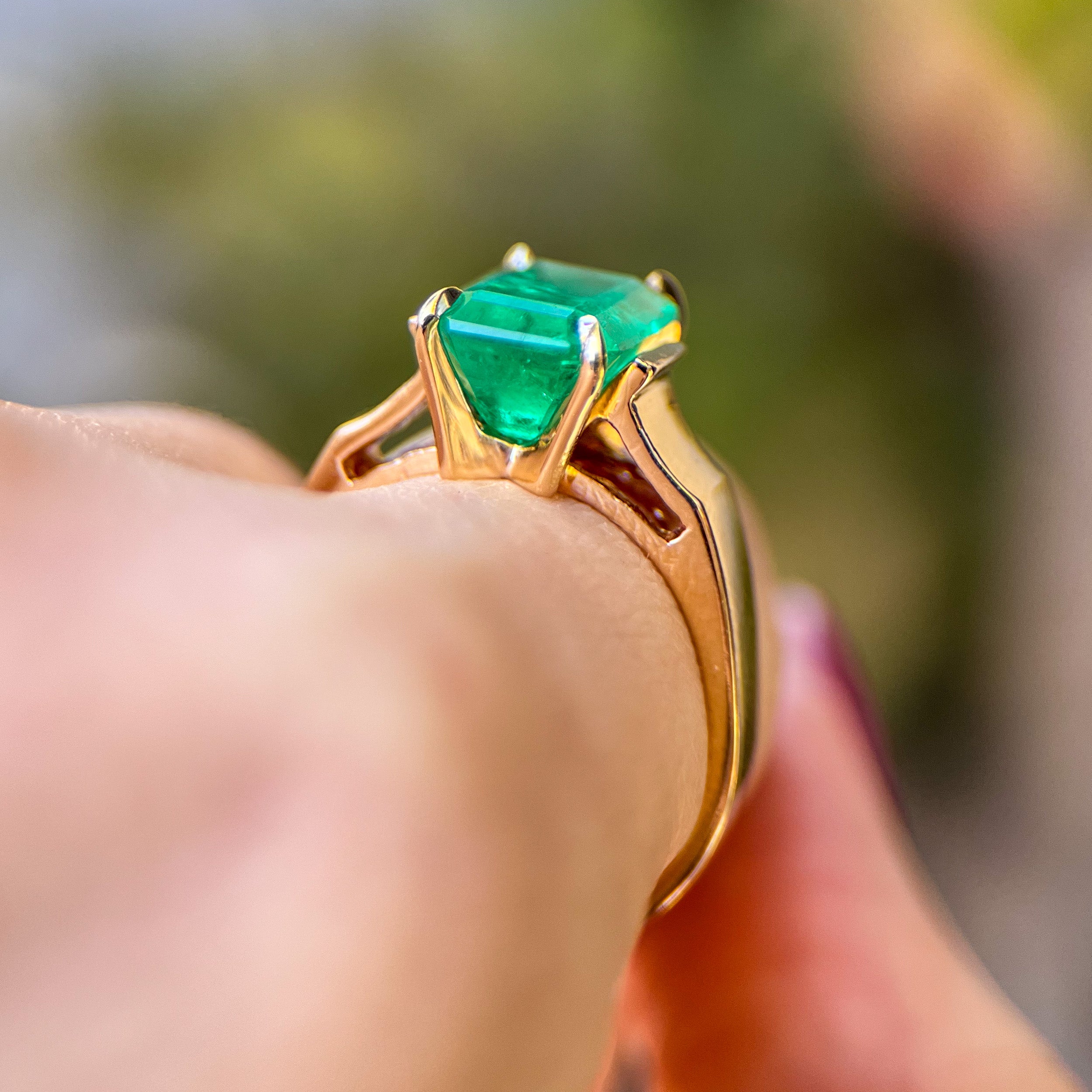 Van Cleef & Arpels Emerald Ring