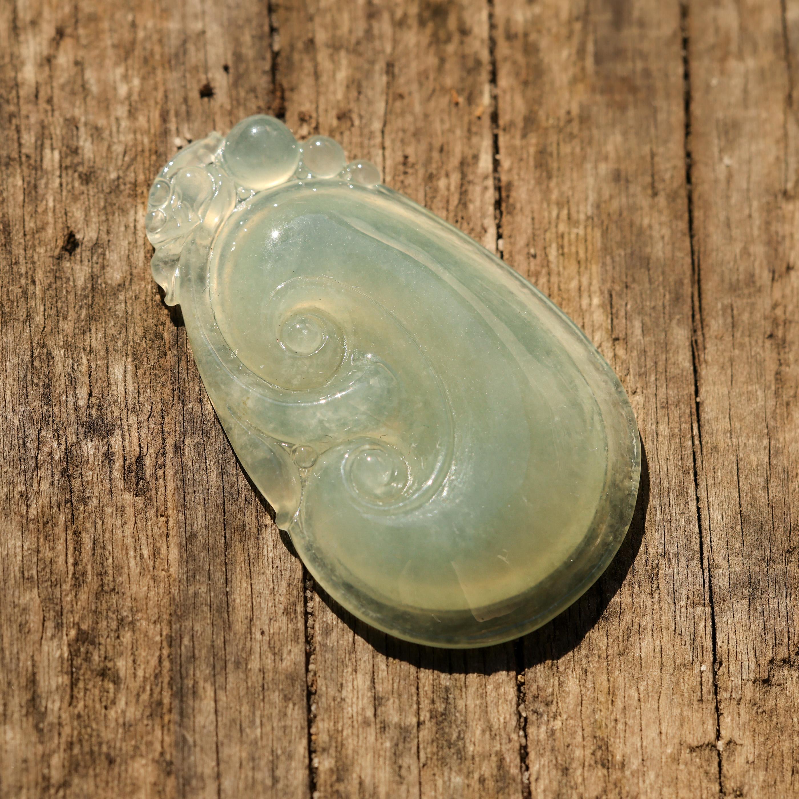 Light Green Jade Lingzhi Carving