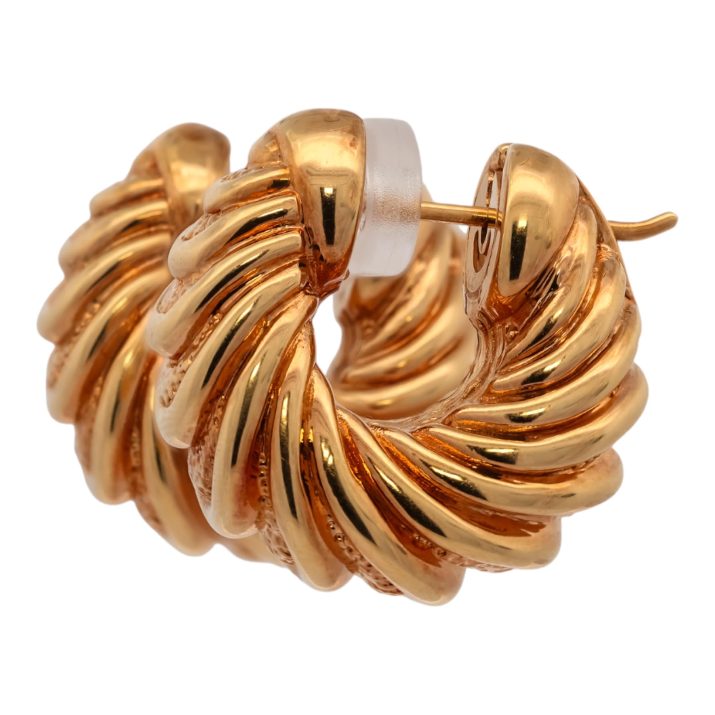 Vintage Chimento 18K Yellow Gold Puffy Shrimp Hoops