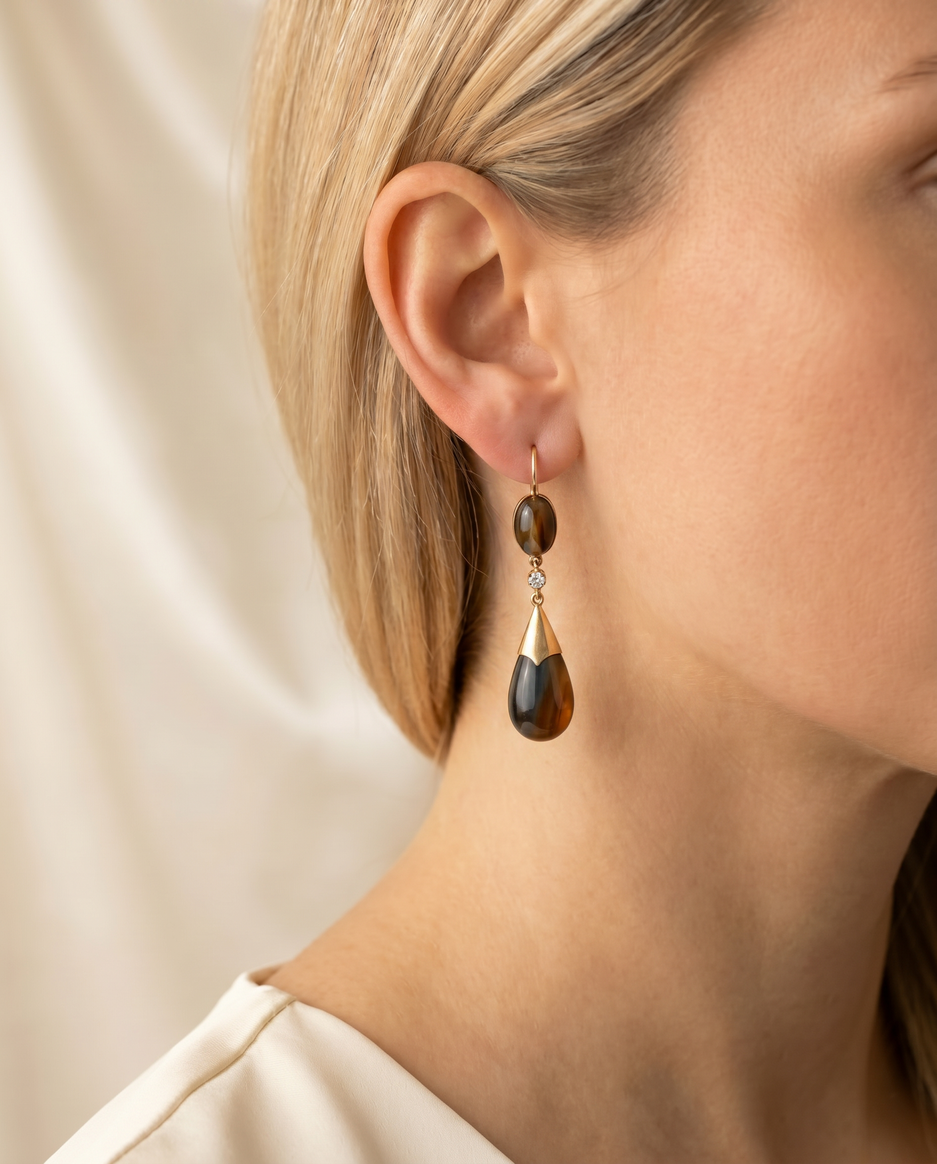 Victorian 14K Gold Agate & Diamond Drop Earrings