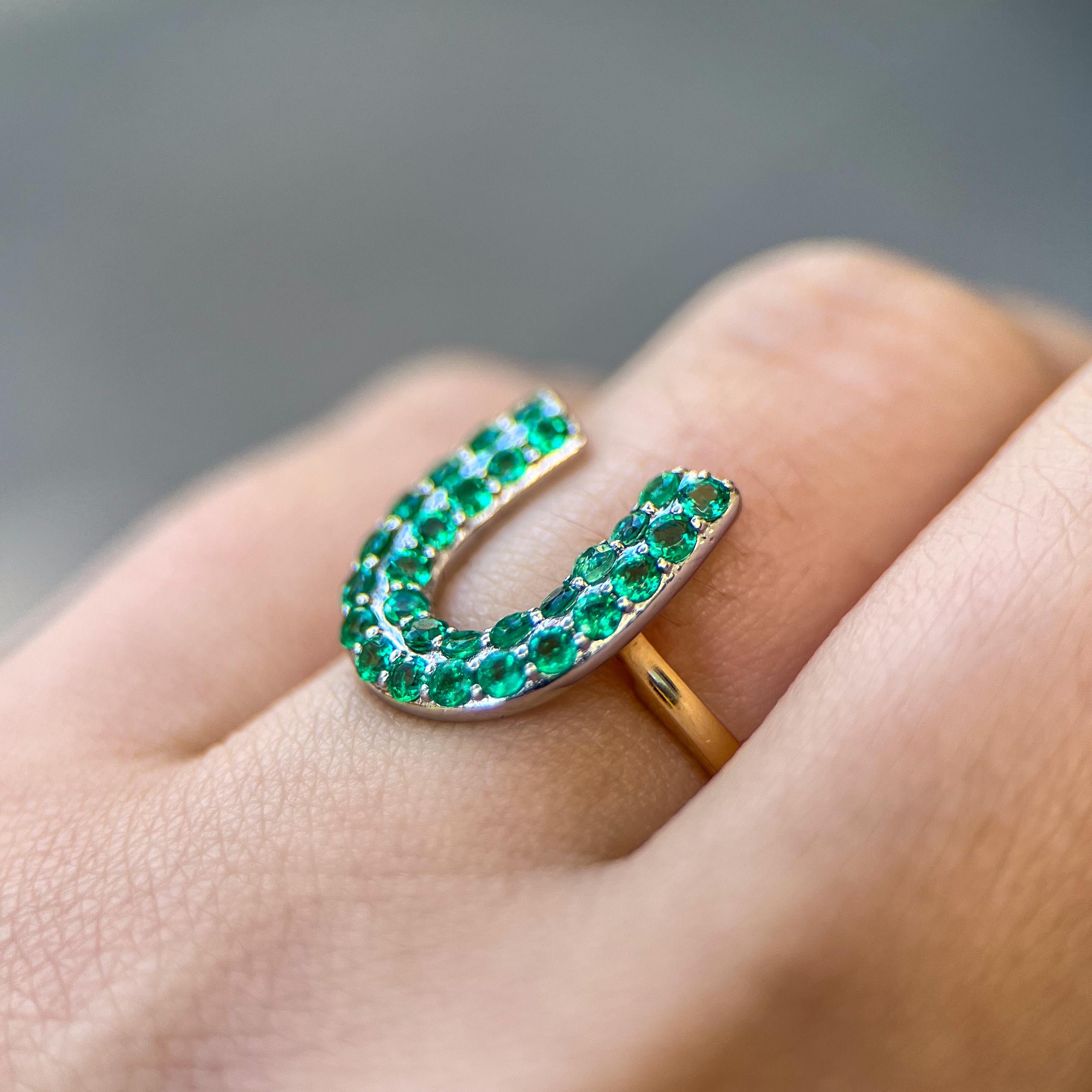 18K Yellow Gold Tsavorite Horseshoe Ring