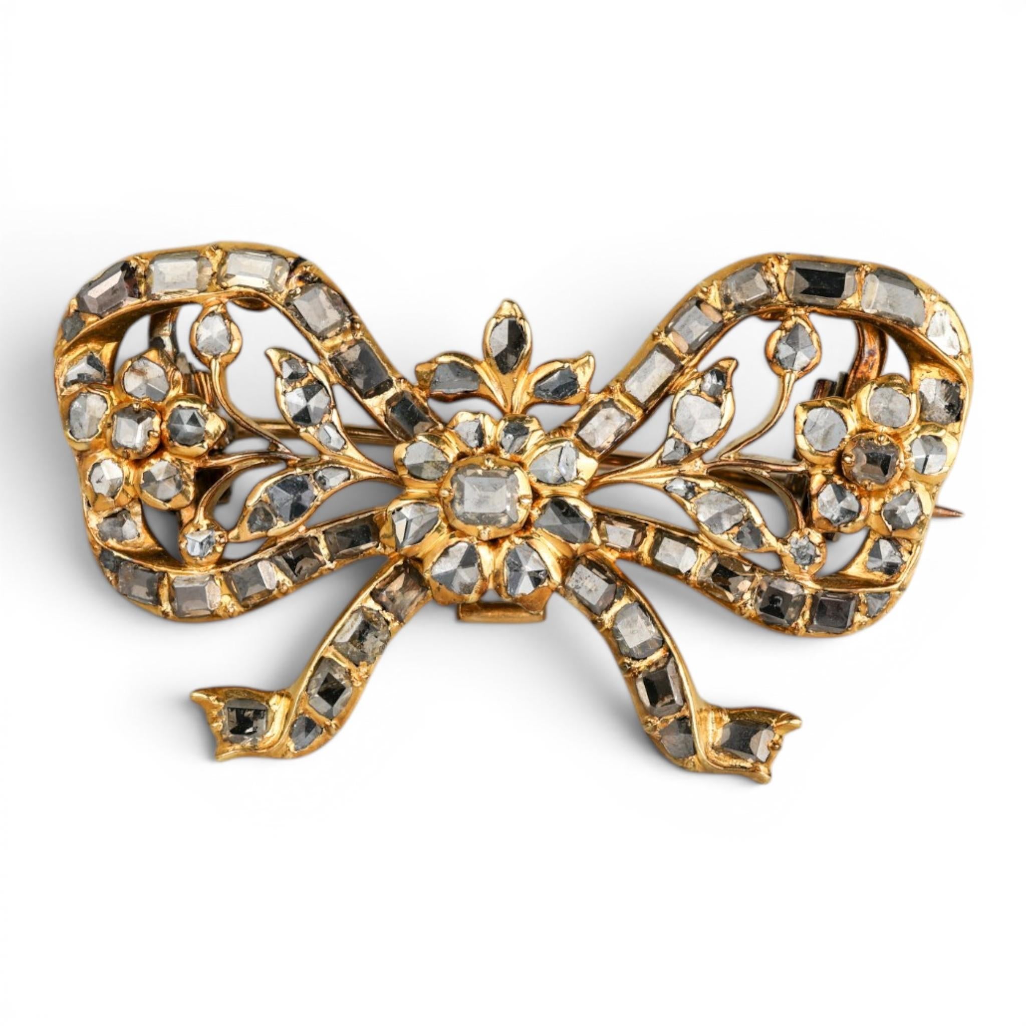 Georgian 18K Yellow Gold Diamond Bow Stomacher Brooch