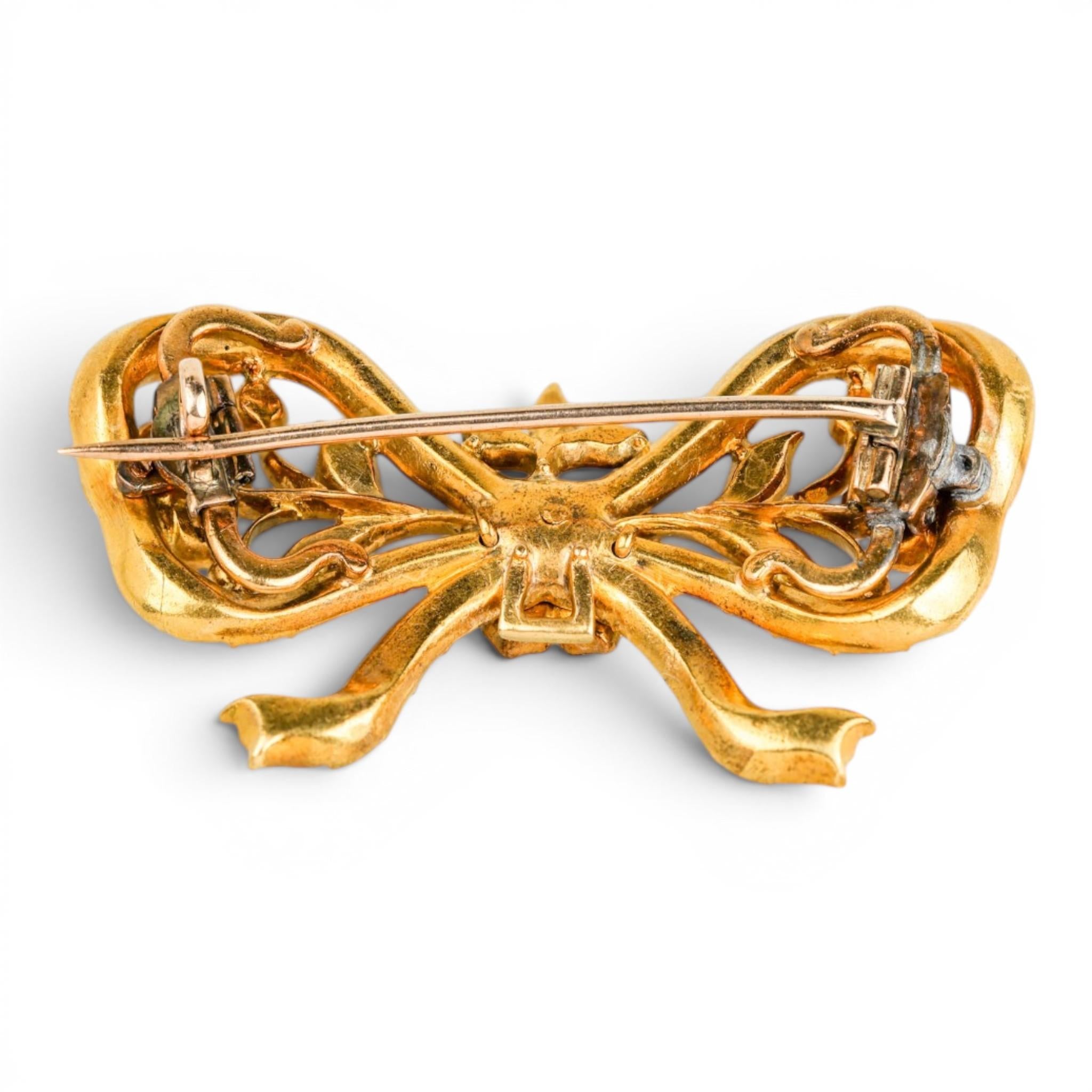 Georgian 18K Yellow Gold Diamond Bow Stomacher Brooch