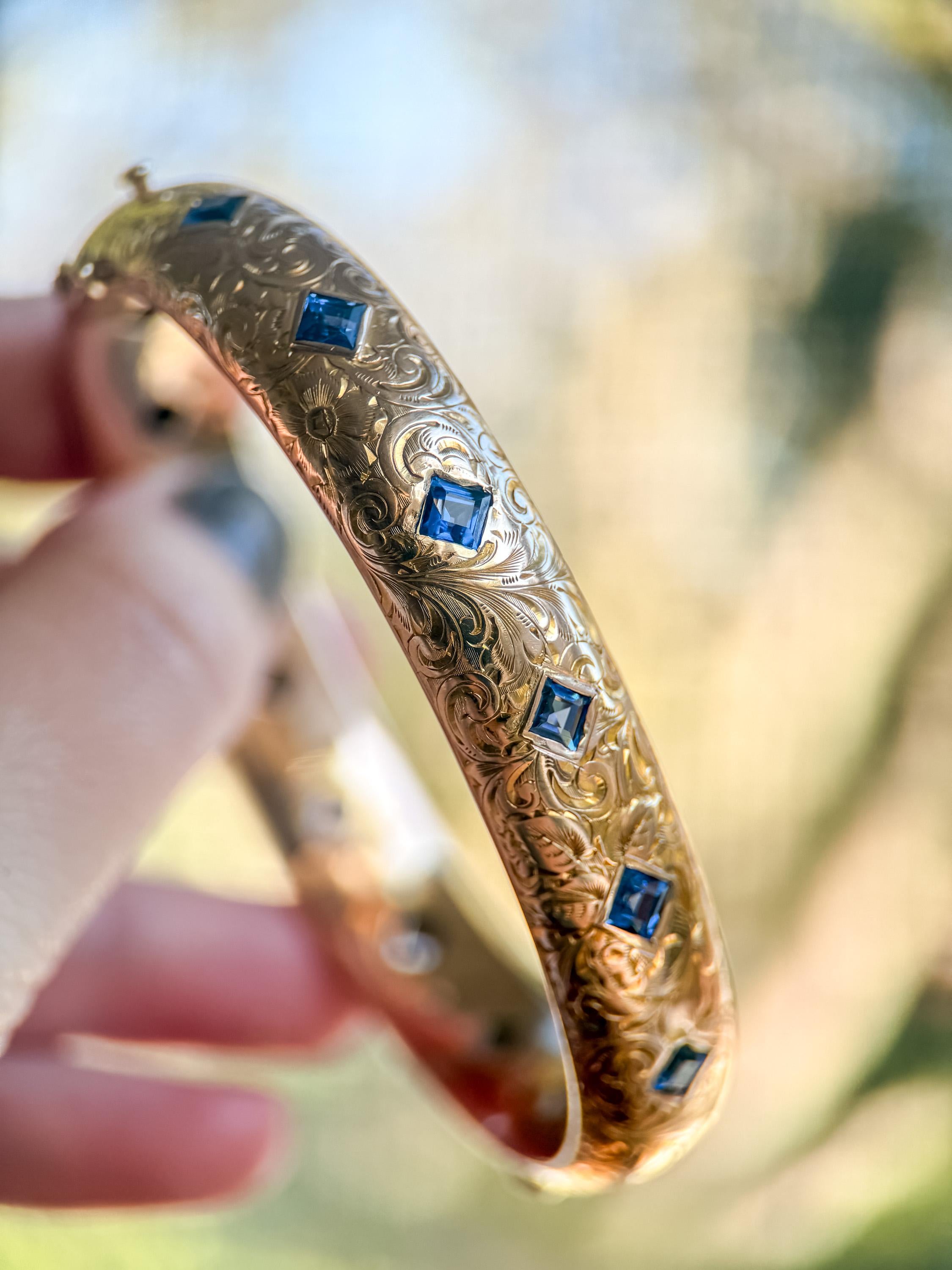 Edwardian Yogo Gulch Montana Sapphire Floral Engraved Hinged Bangle Bracelet