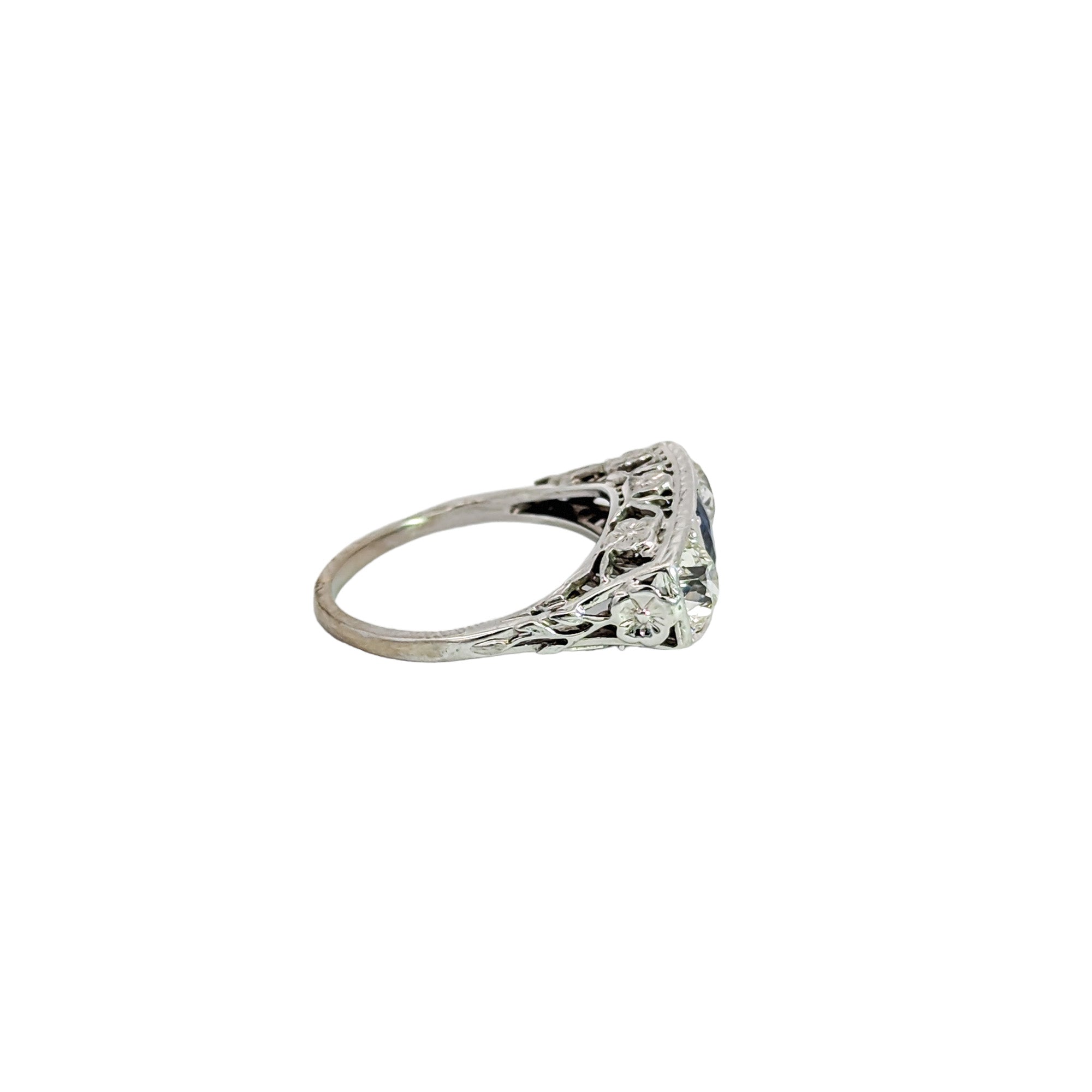 Edwardian Platinum Color-Change Yogo Gulch Montana Sapphire & Diamond Ring