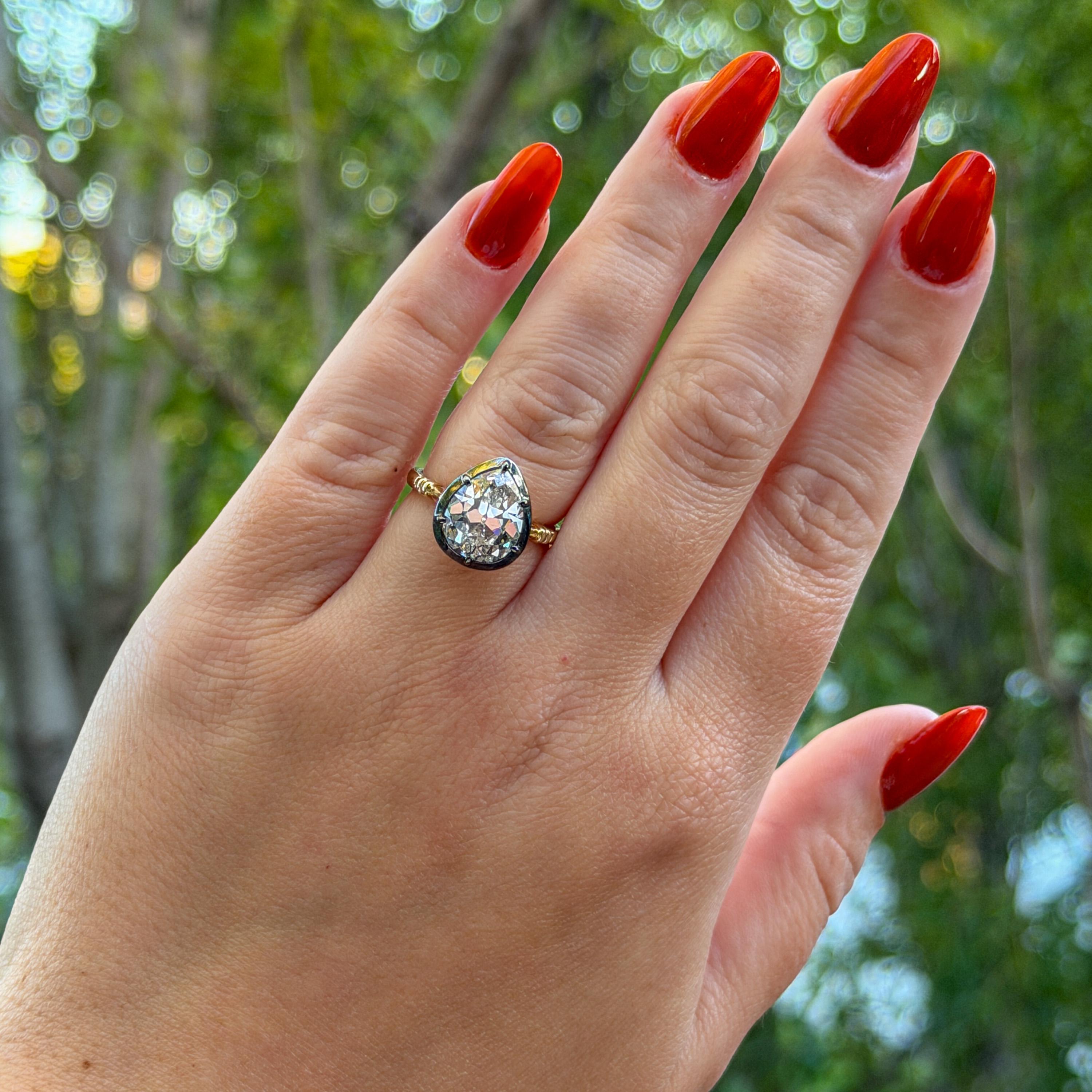 The Caroline - Antique Pear Cut