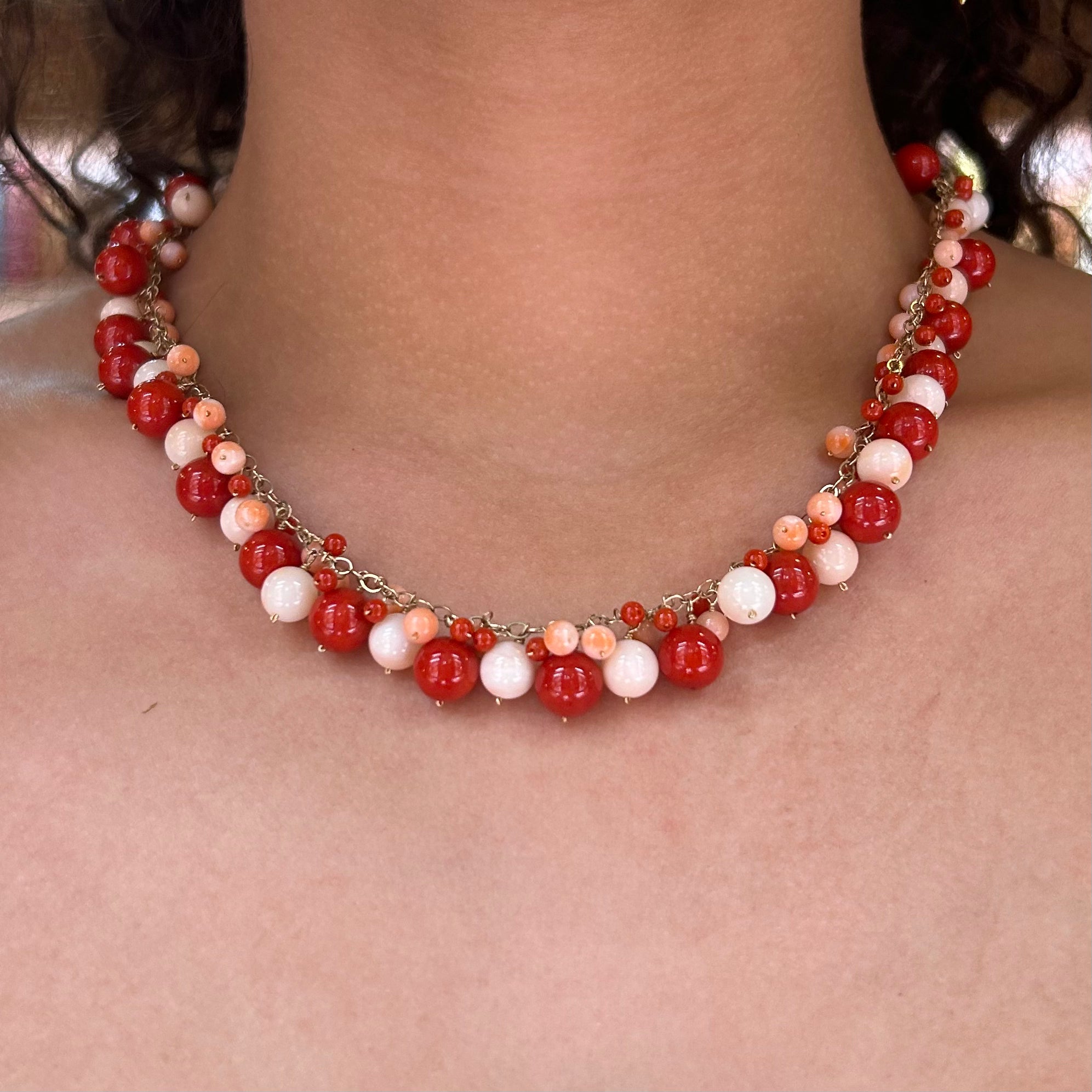 70s Coral Bauble Necklace