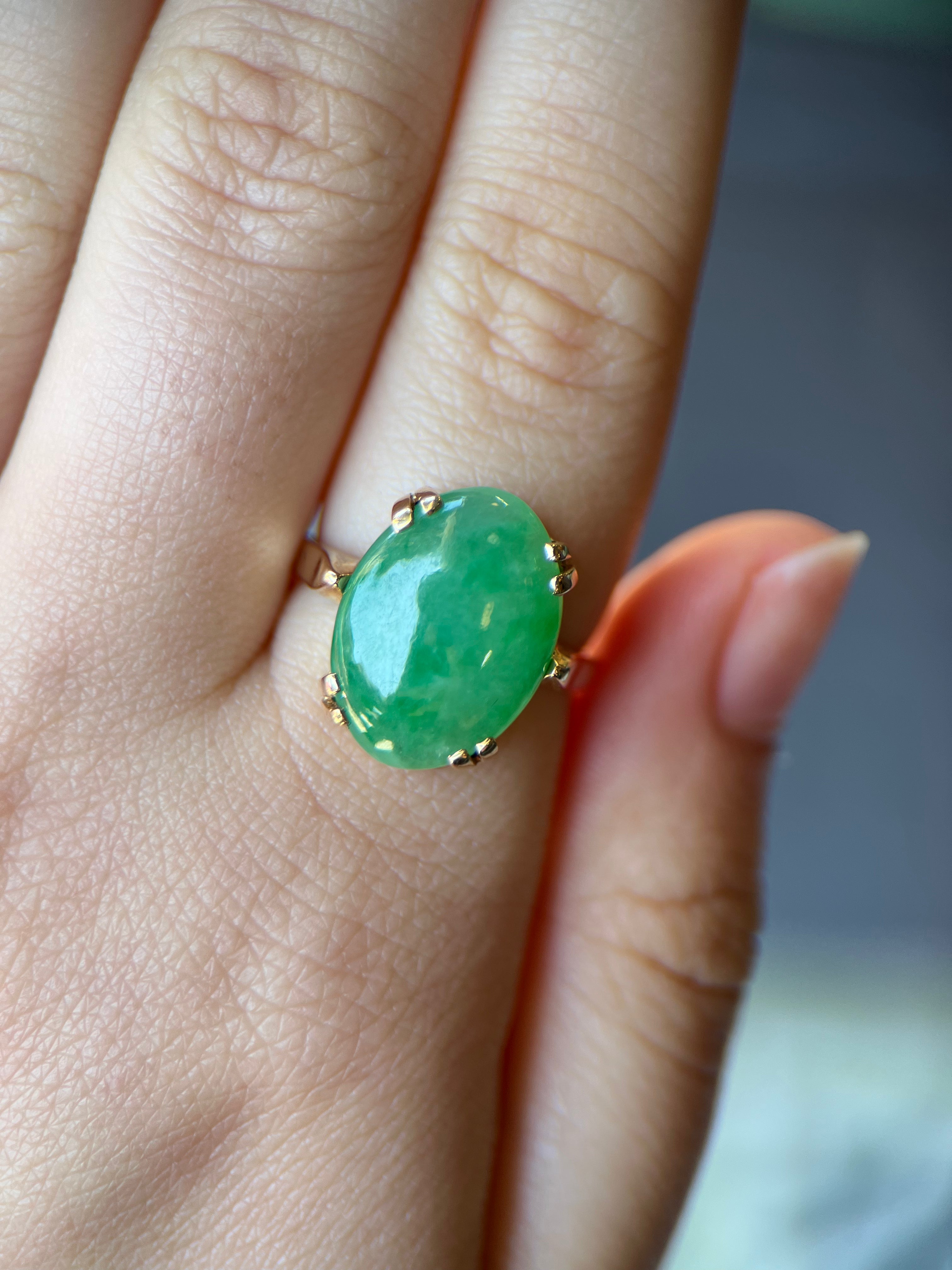 14K Double Prong Set Green Jade Ring
