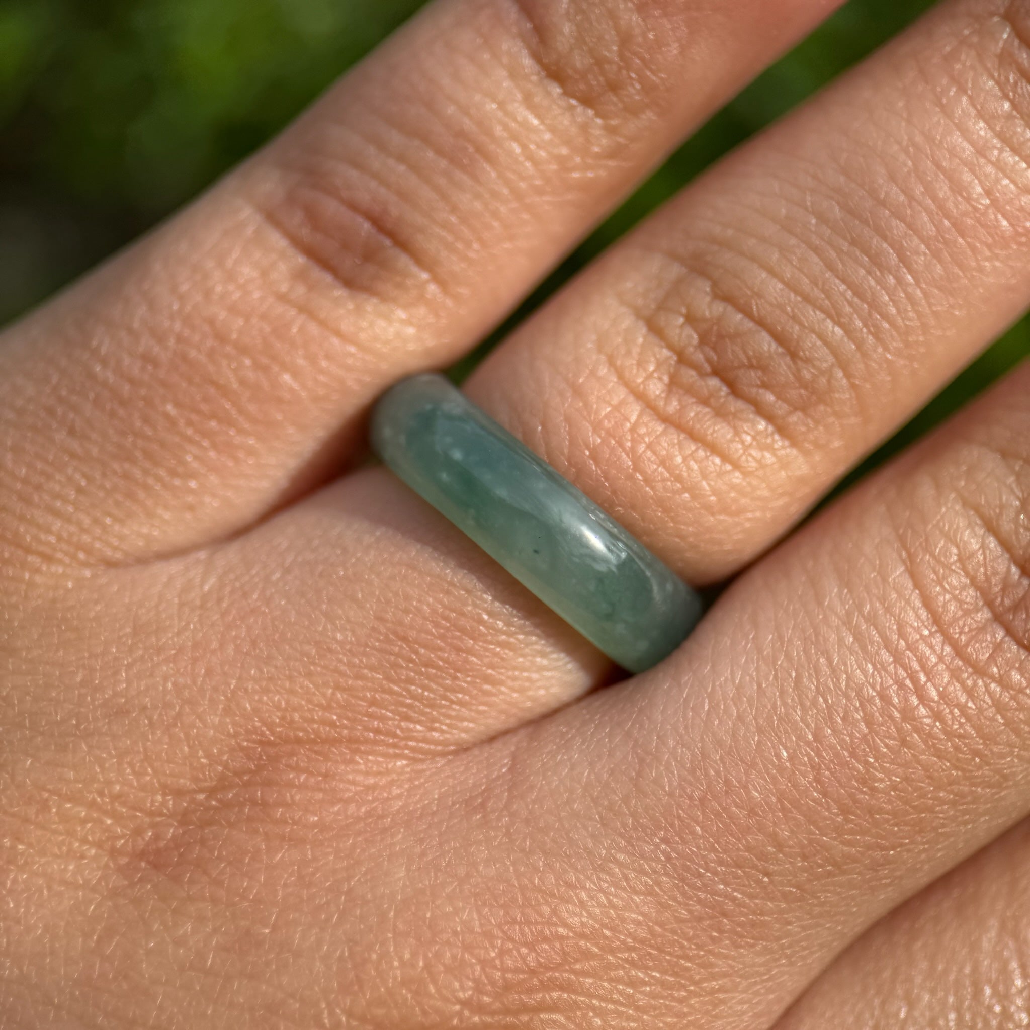 Jade Band Size 8.25