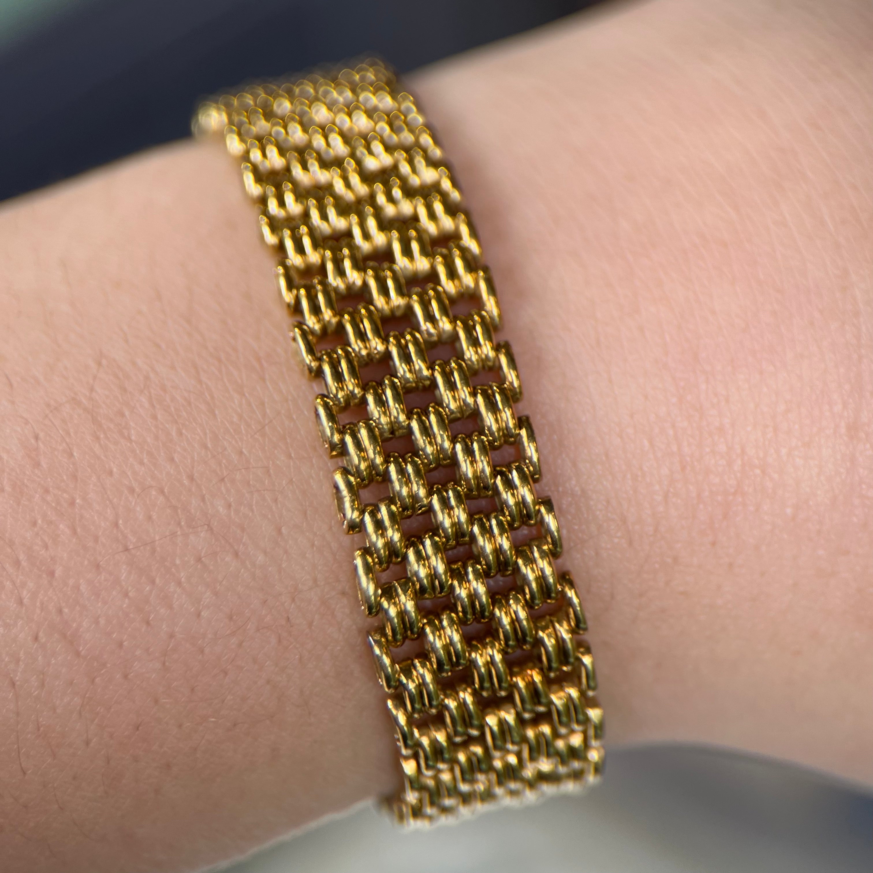 Vintage 18K Mesh Chain Bracelet
