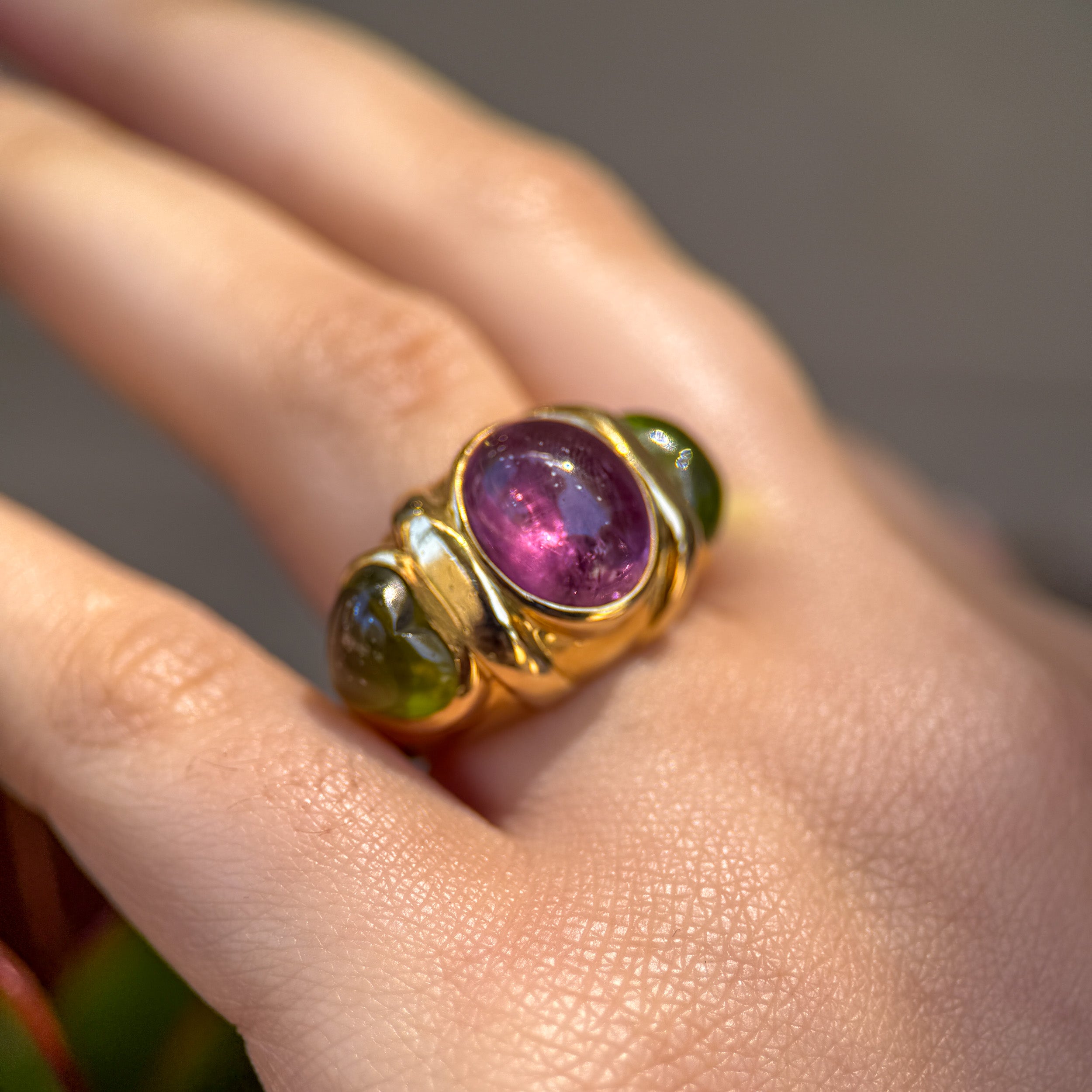 Vintage 18K French Pink Tourmaline & Peridot Ring