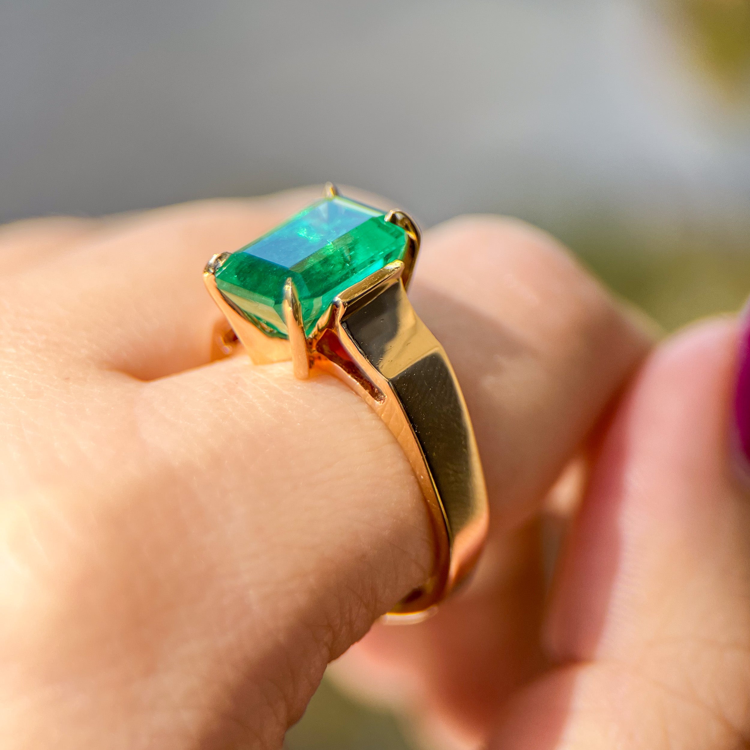 Van Cleef & Arpels Emerald Ring