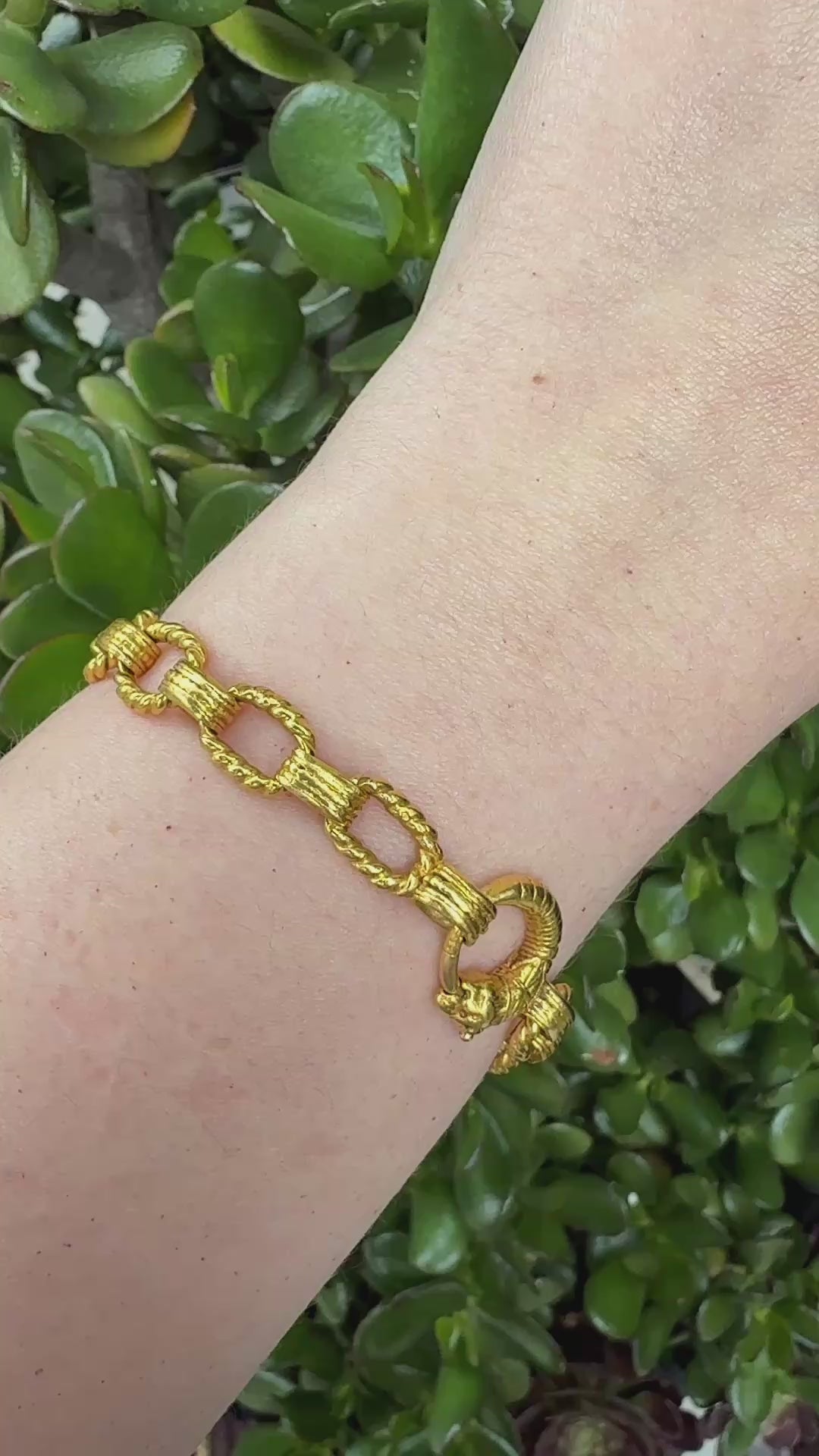 French 22K Victorian Archaeological Revival Link Bracelet