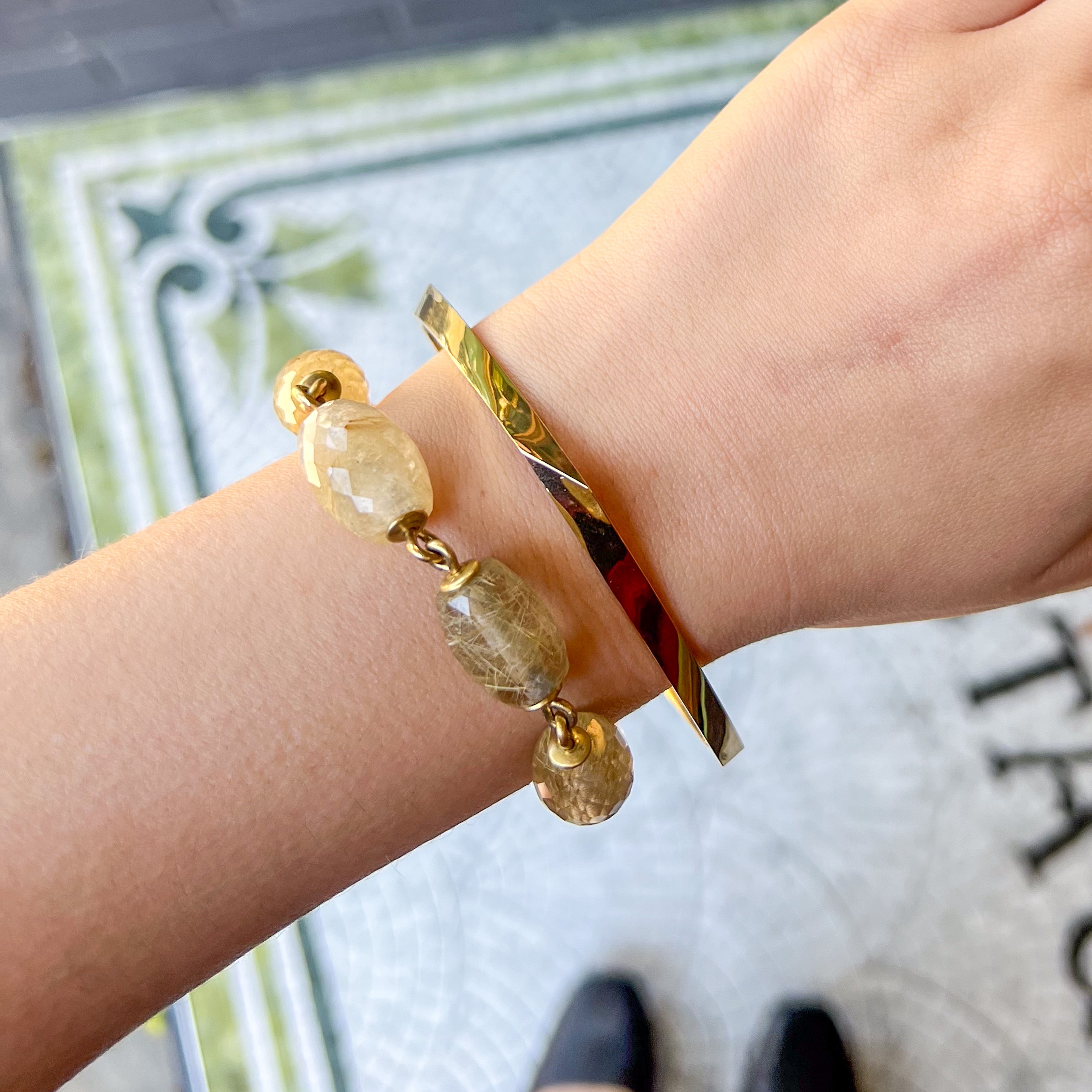 Me&Ro 18k Rutilated Quartz Bracelet