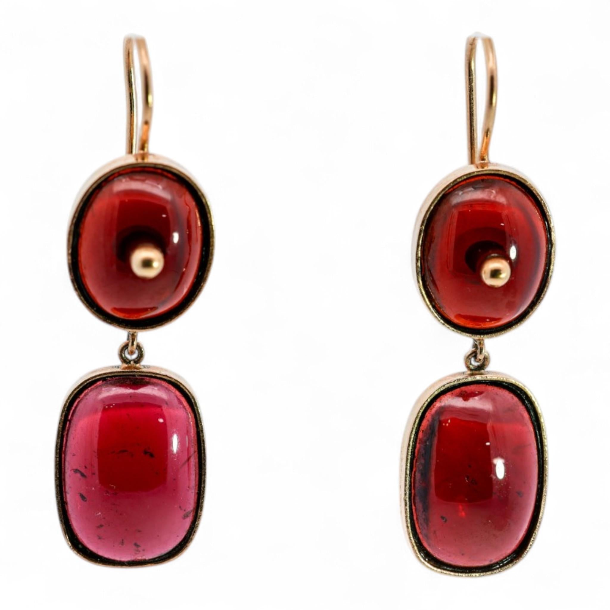 Victorian 14K Yellow Gold Garnet Earrings