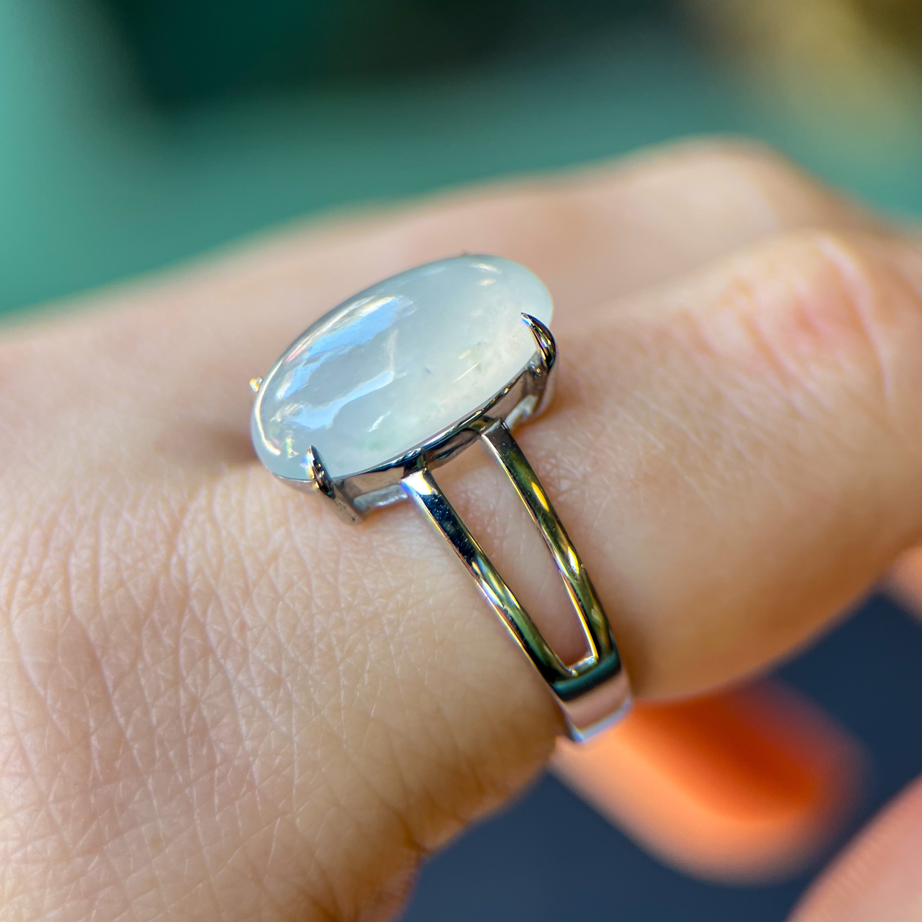 Ice White Jade & 18k White Gold Split Shank Ring