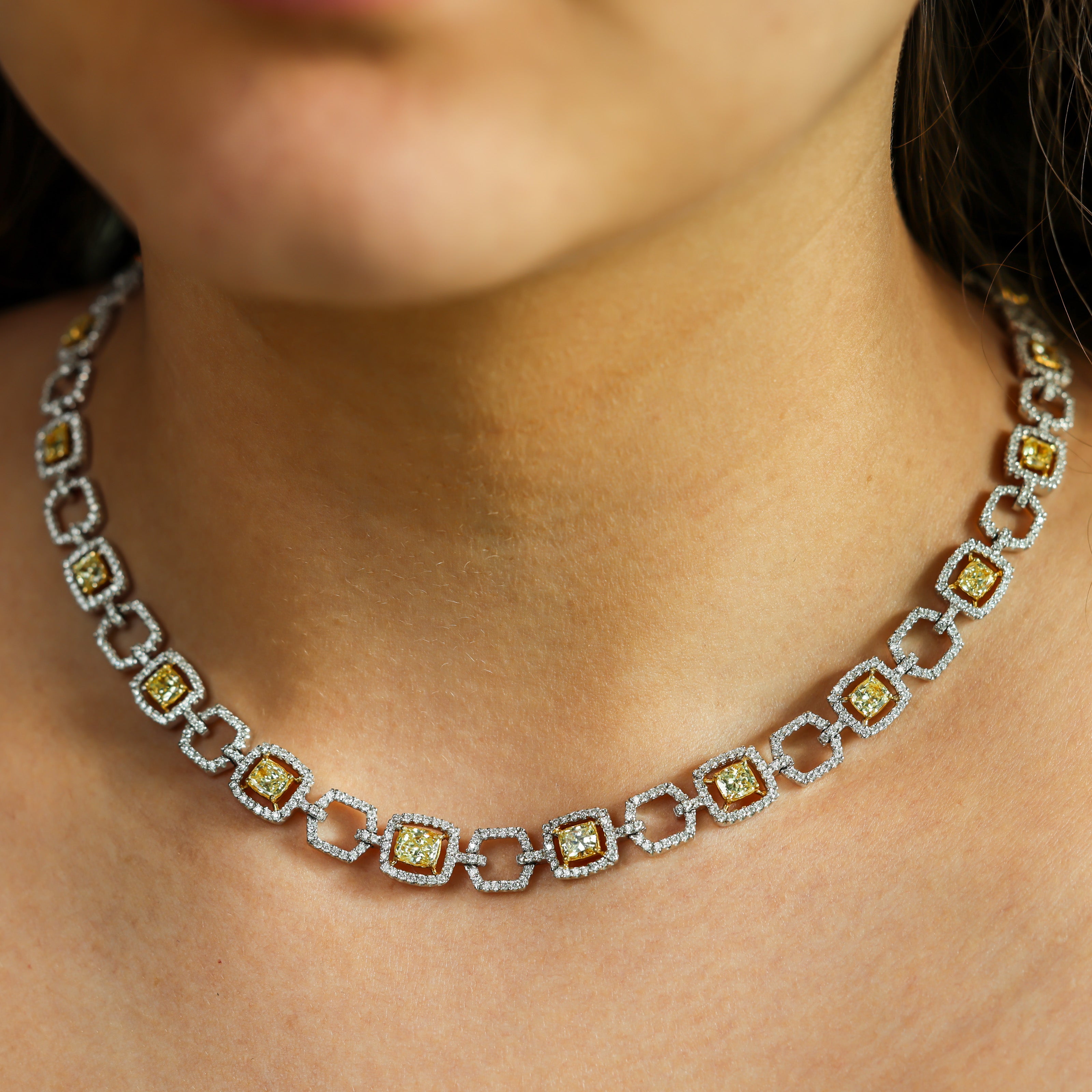 18k White Gold Fancy Intense Yellow (7.0cttw) & White (4.28cttw) Diamond Necklace 16"